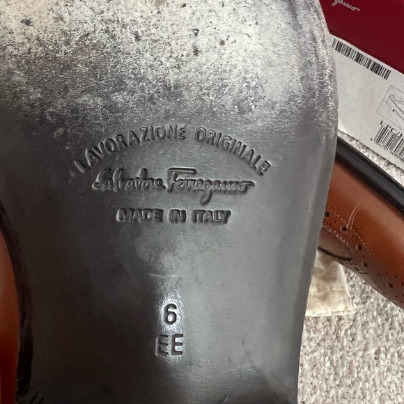 SALVATORE FERRAGAMO Men’s Leather Saddle Shoes | With Box & Dust Bags - Picture 6 of 13